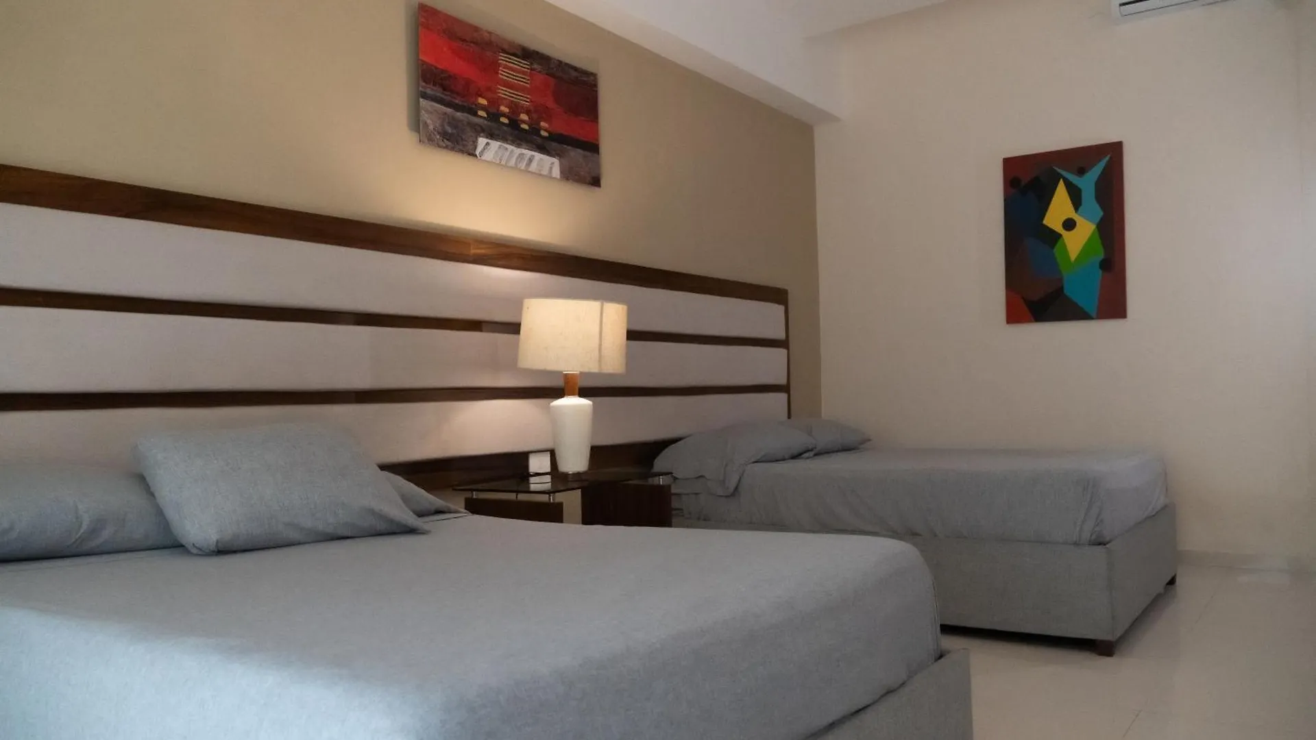 Aparthotel Infinity Suites Doble Room 102 Cancún Mexico