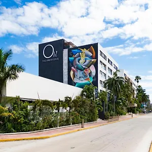 4* מלון Oh! - The Urban Oasis & Club (adults Only)